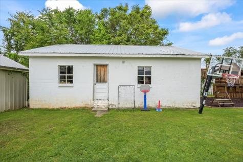 635 N Spring Street Mcminnville TN 37110