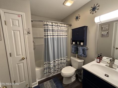 537 Orchard Valley Way Pigeon Forge TN 37862