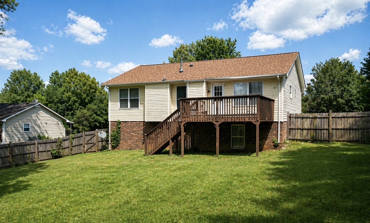 805 Leigh Ann Drive Clarksville TN 37042