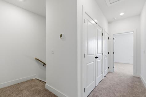 220 Nearwater Place Hendersonville TN 37075