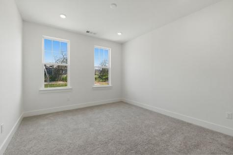 220 Nearwater Place Hendersonville TN 37075