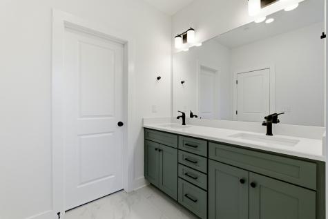 220 Nearwater Place Hendersonville TN 37075