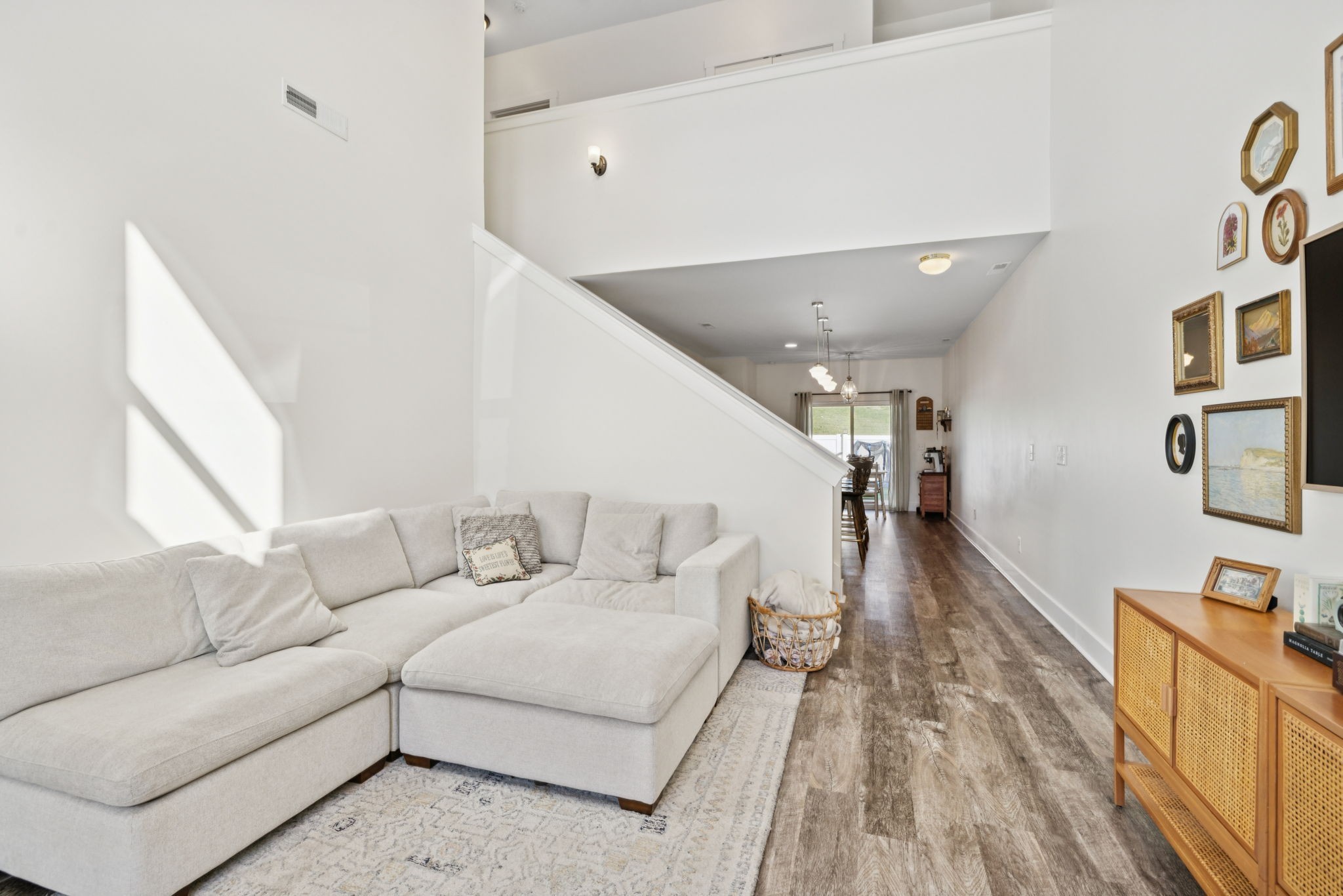 2213 Drone Way Columbia TN 38401