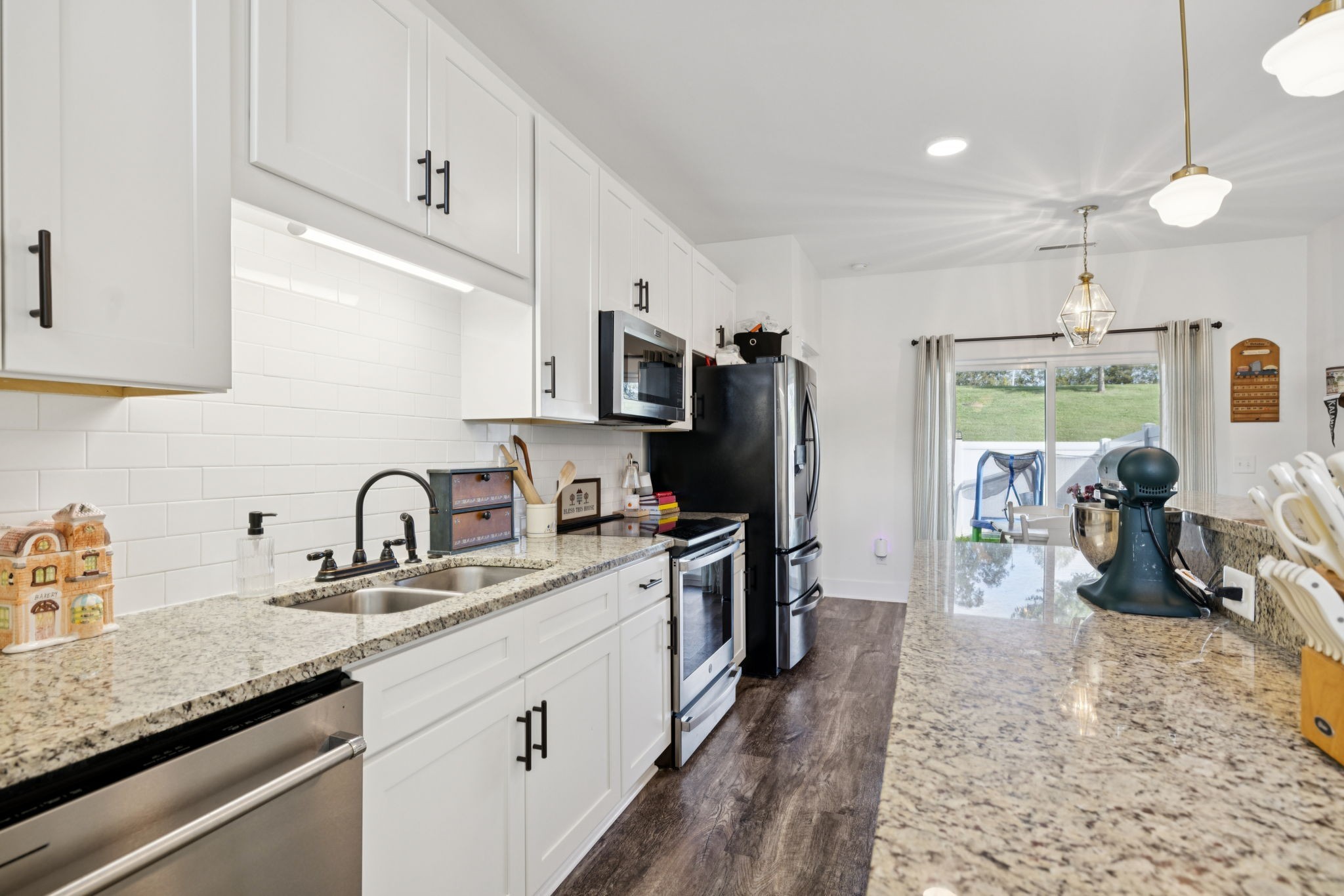 2213 Drone Way Columbia TN 38401