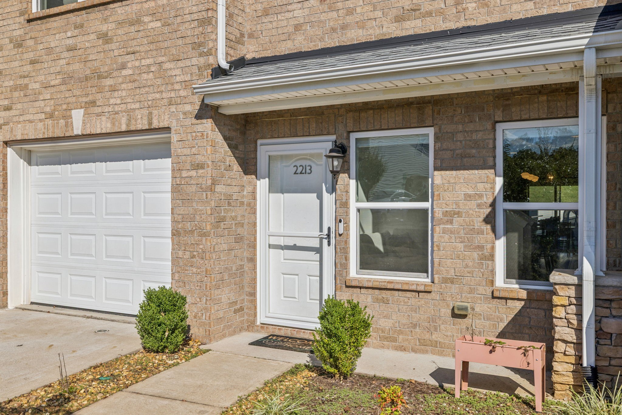 2213 Drone Way Columbia TN 38401