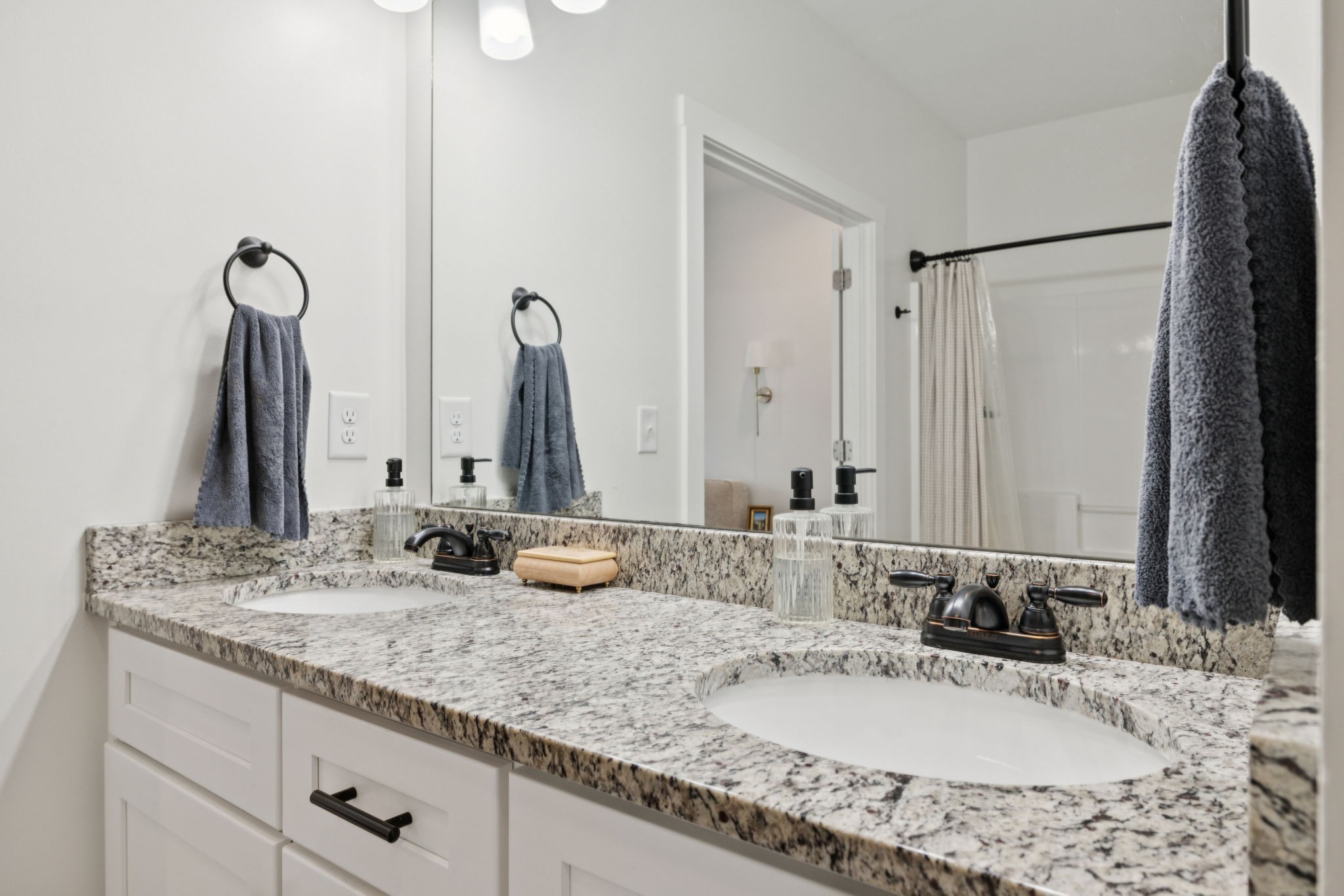 2213 Drone Way Columbia TN 38401