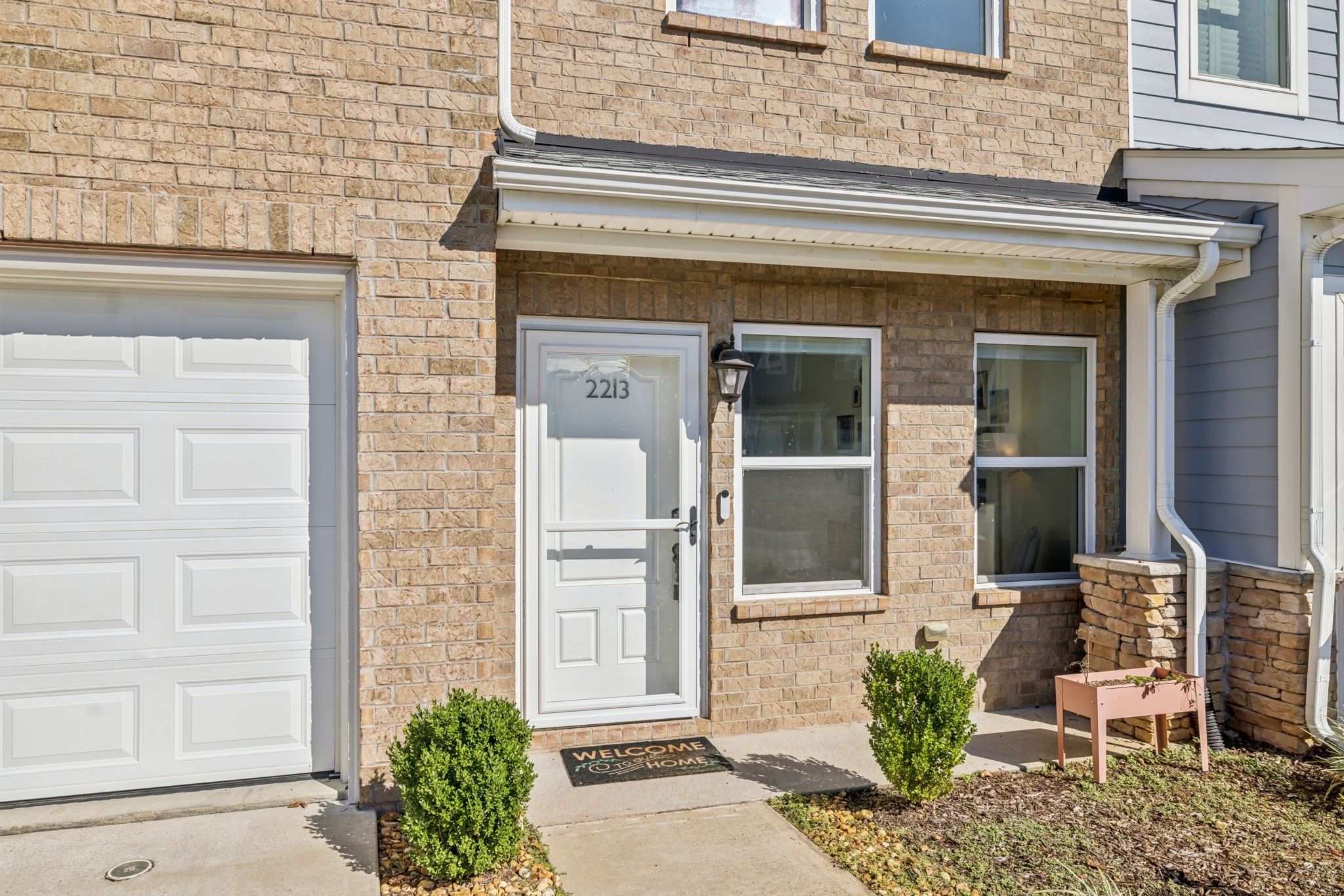 2213 Drone Way Columbia TN 38401