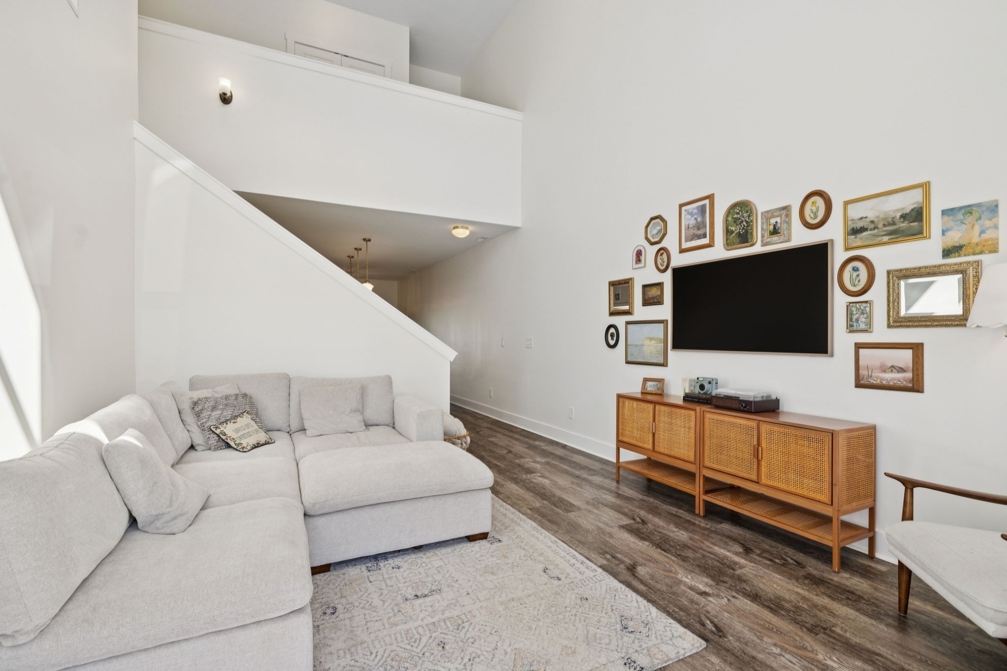 2213 Drone Way Columbia TN 38401