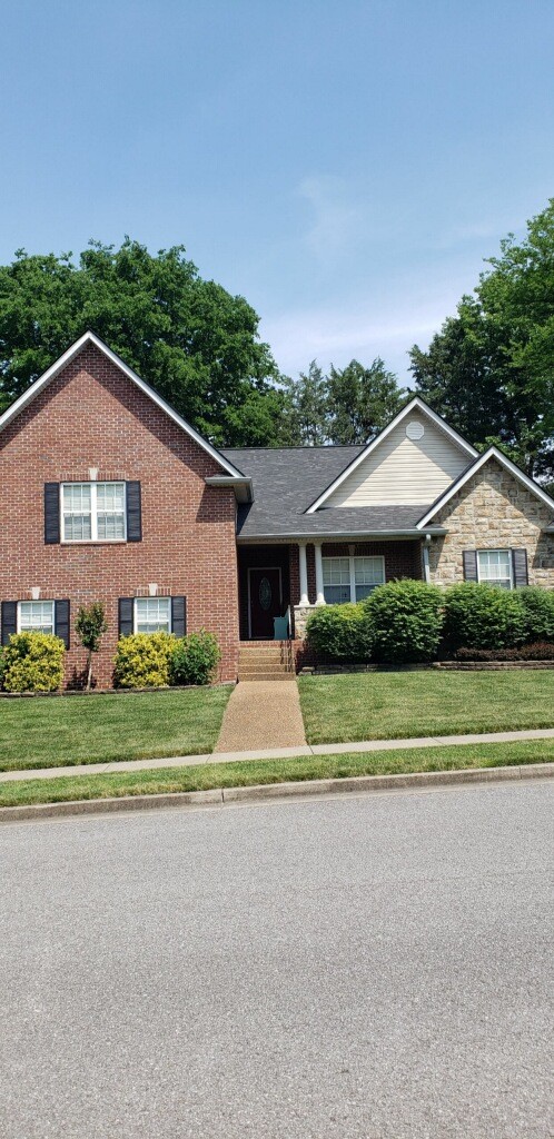 105 Savo Bay Hendersonville TN 37075