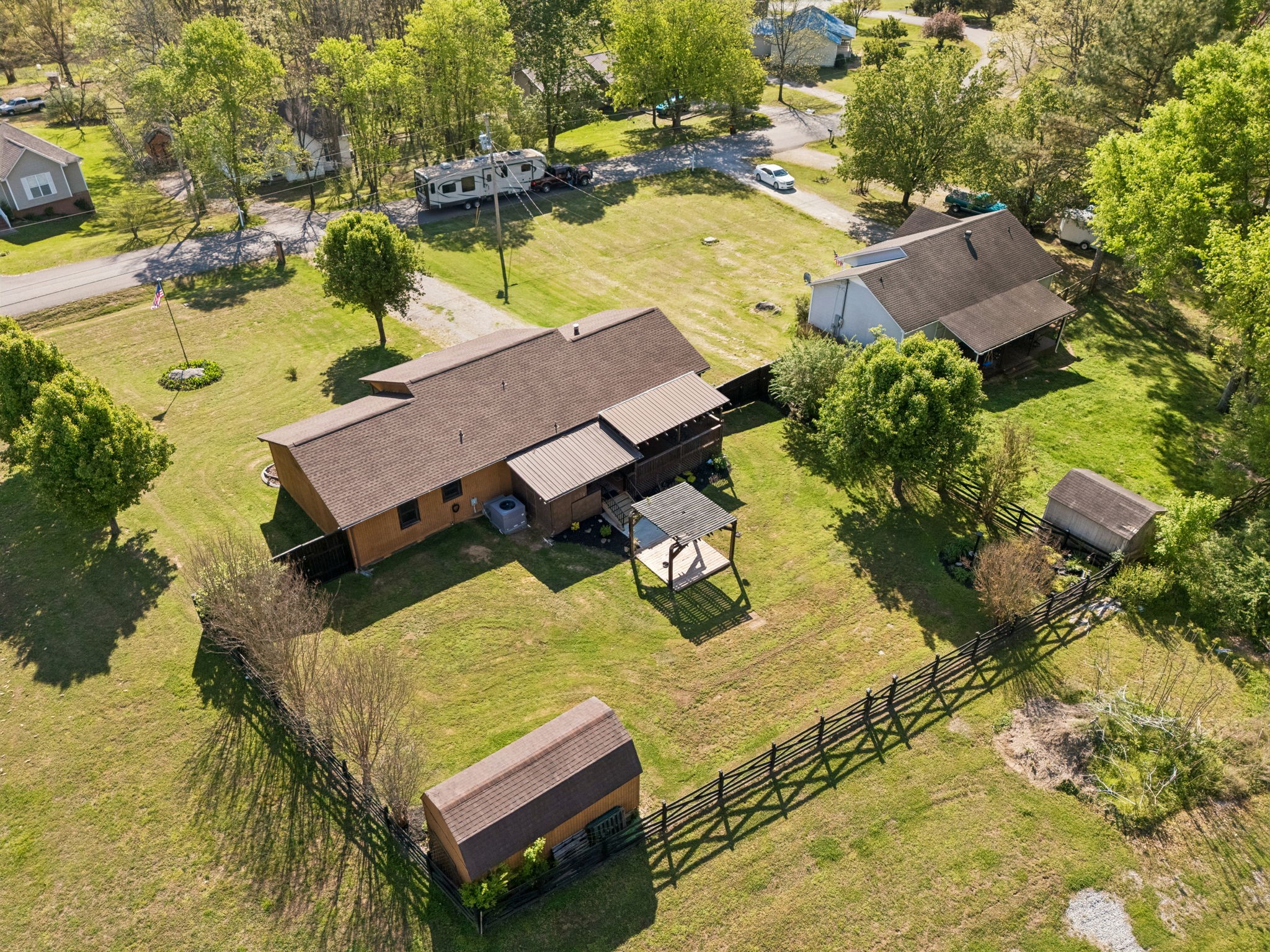 2318 Huckaby Road Columbia TN 38401