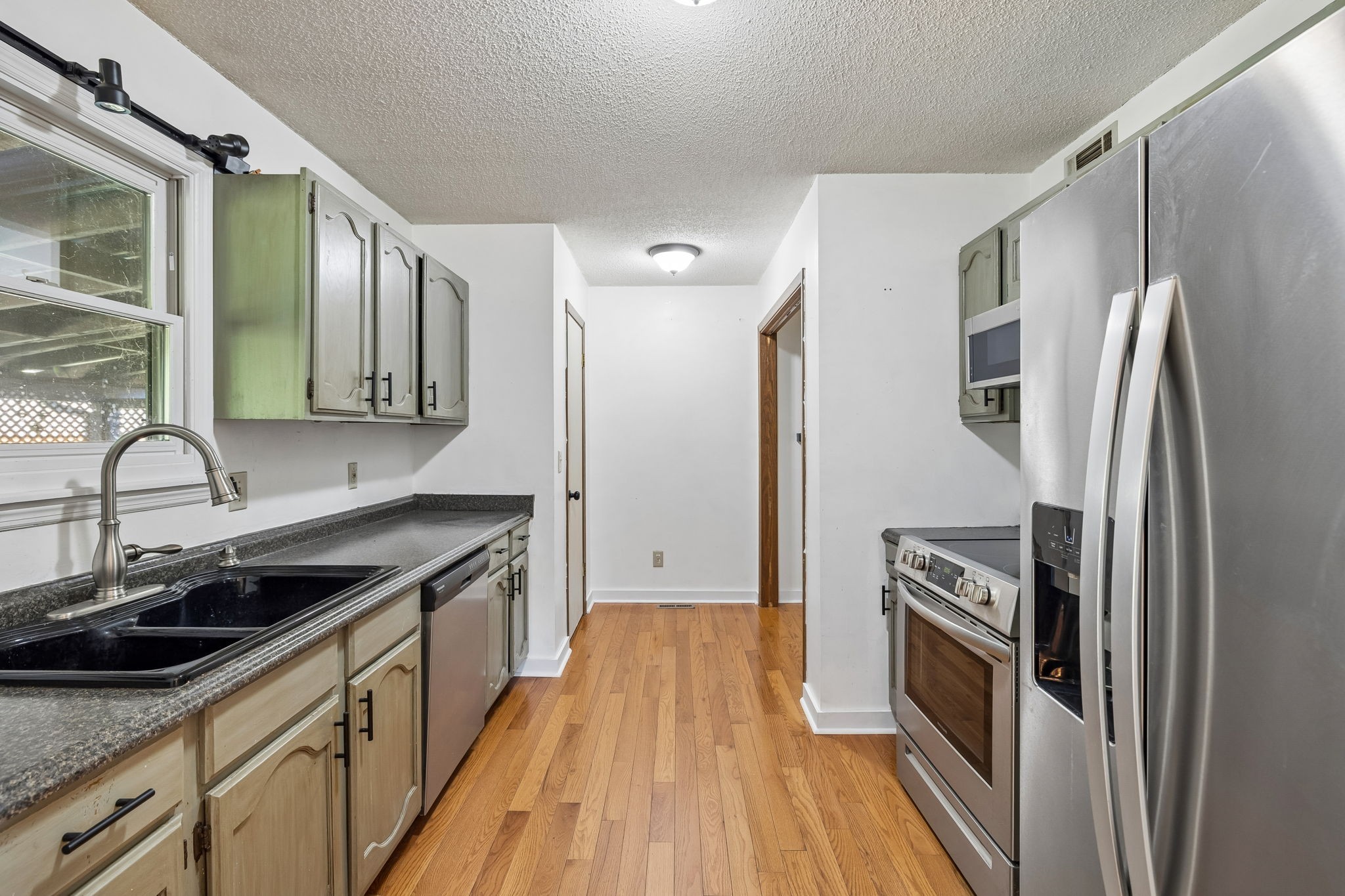 2318 Huckaby Road Columbia TN 38401