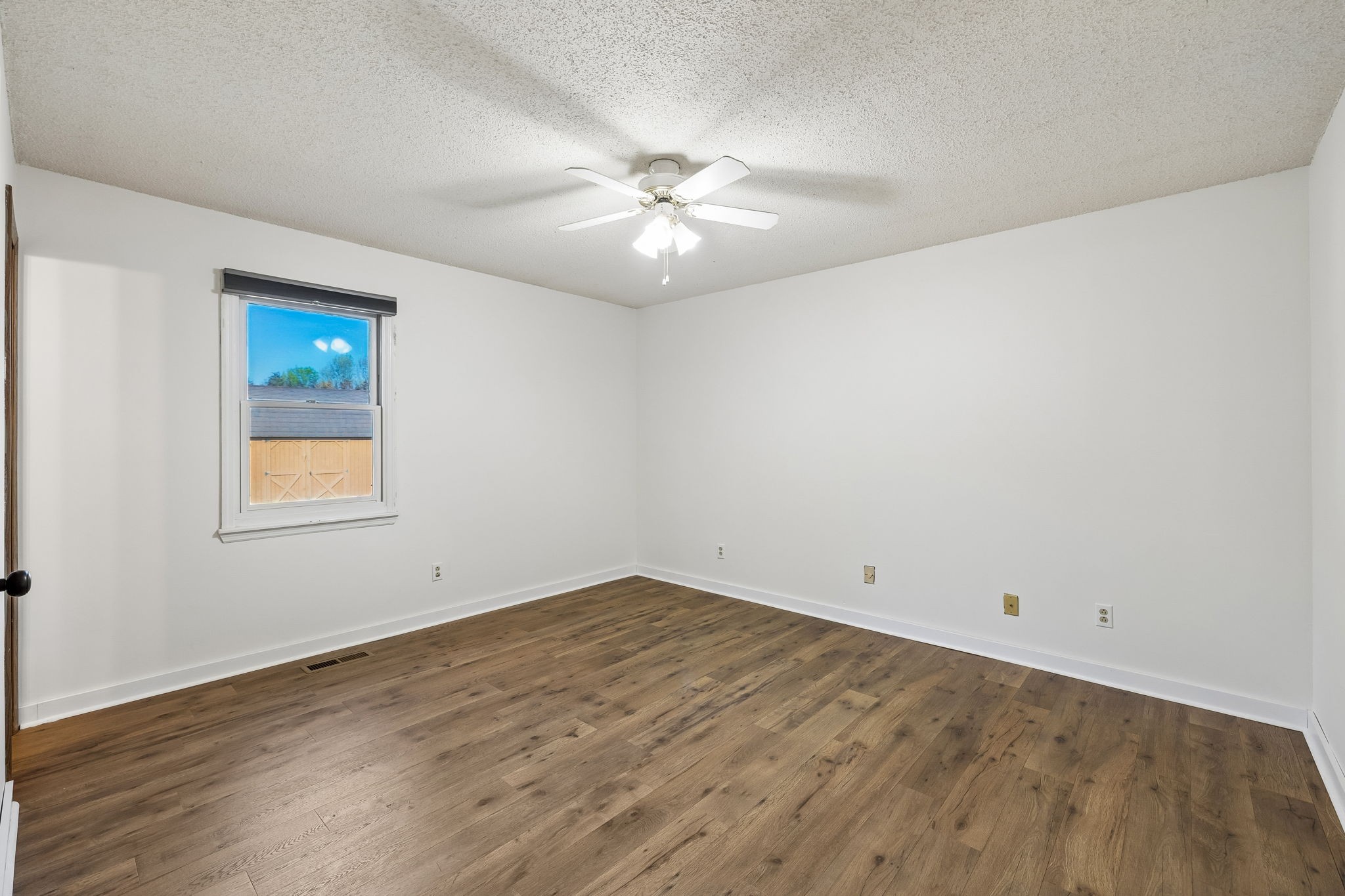 2318 Huckaby Road Columbia TN 38401