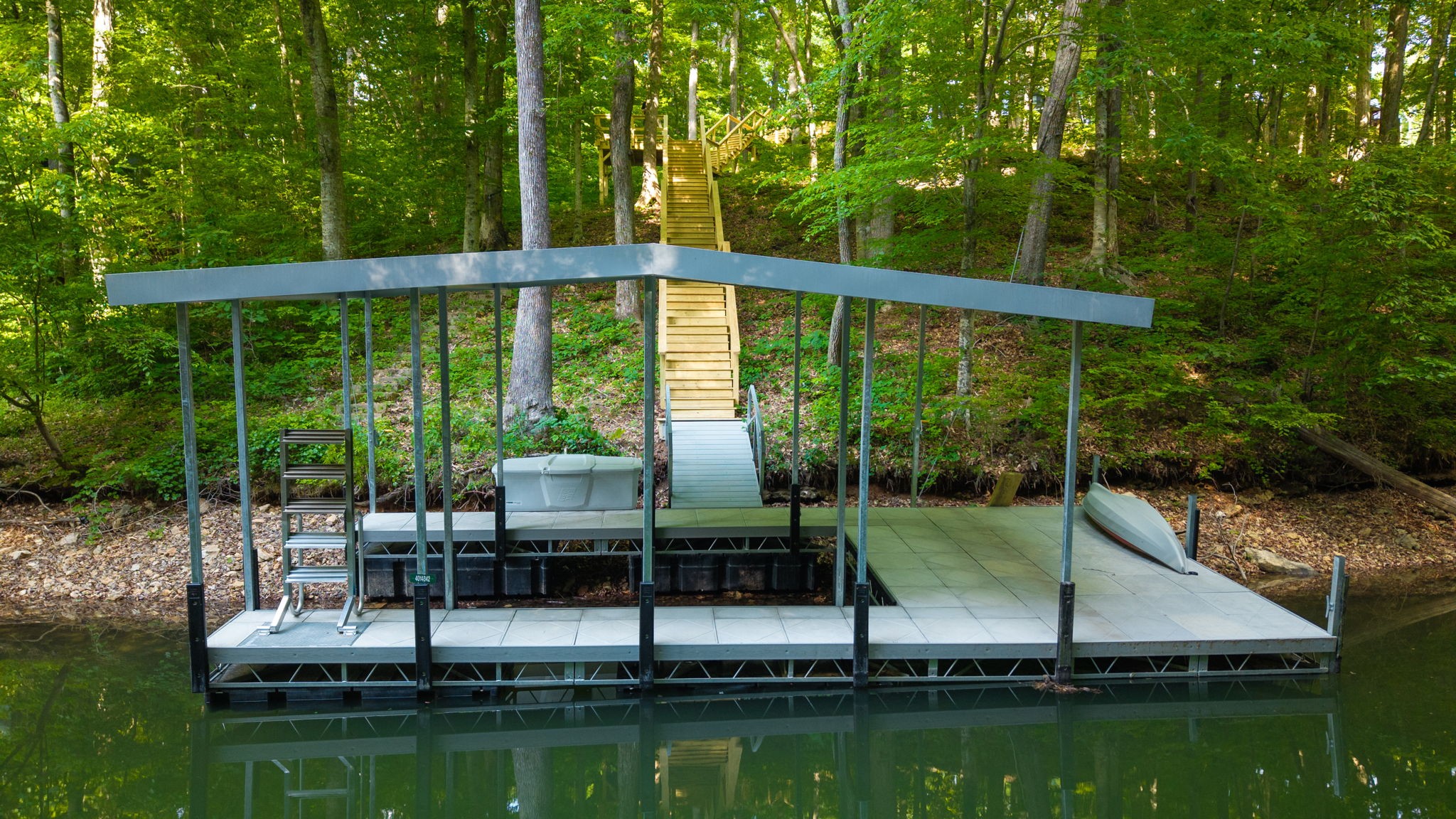 140 Huntington Dr, S Winchester TN 37398