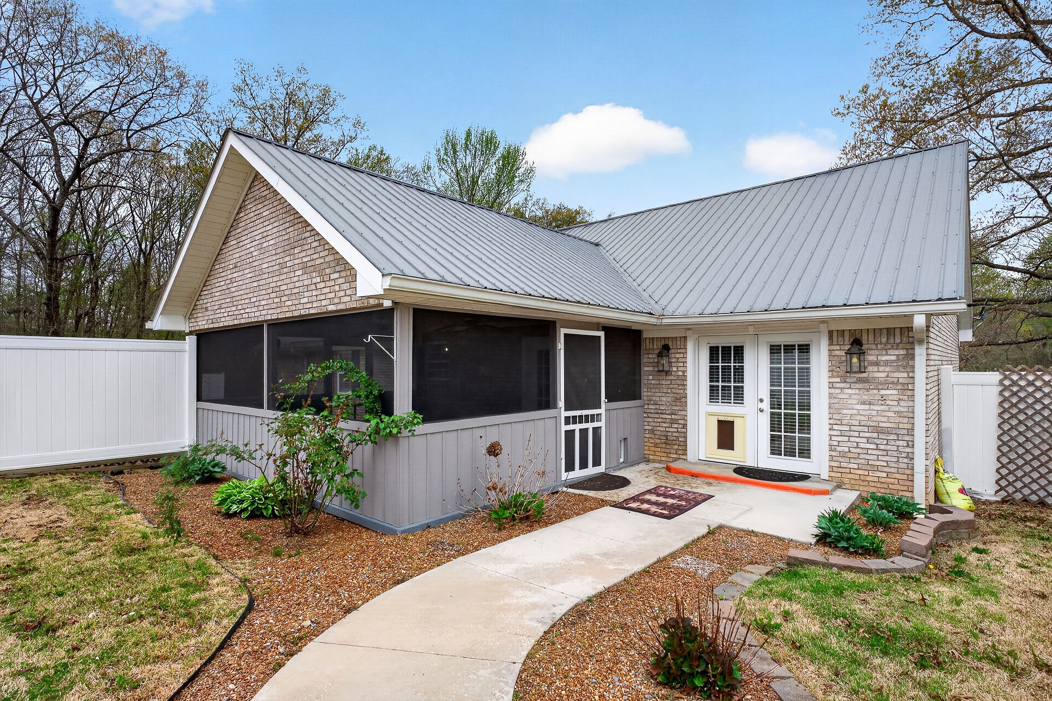 152 Black Mountain Road, E Dunlap TN 37327