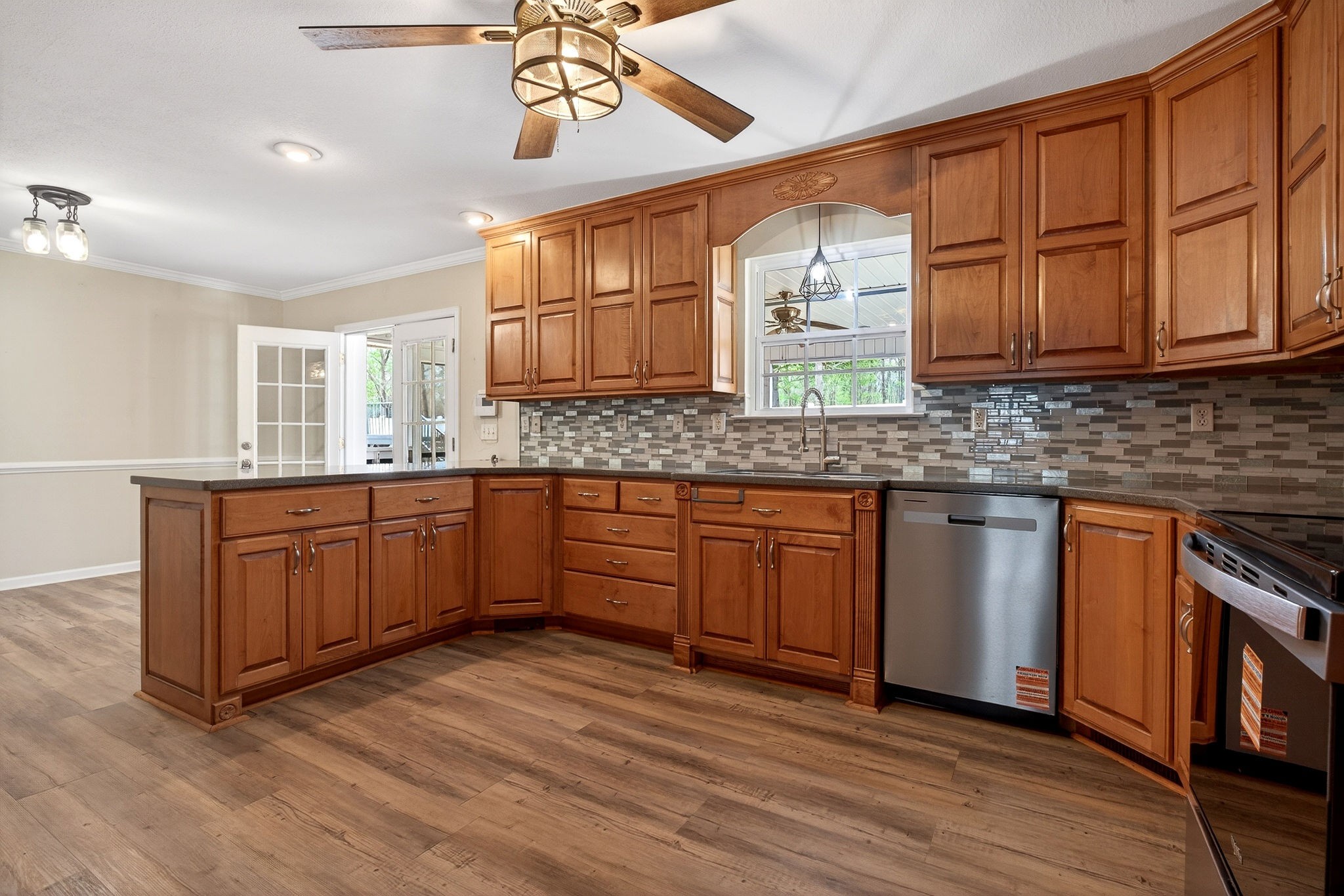152 Black Mountain Road, E Dunlap TN 37327