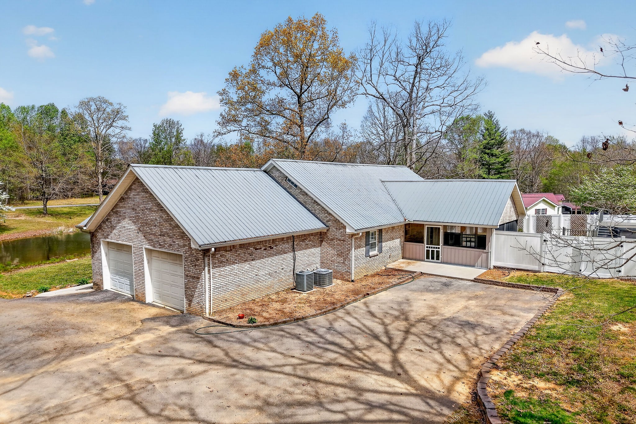 152 Black Mountain Road, E Dunlap TN 37327