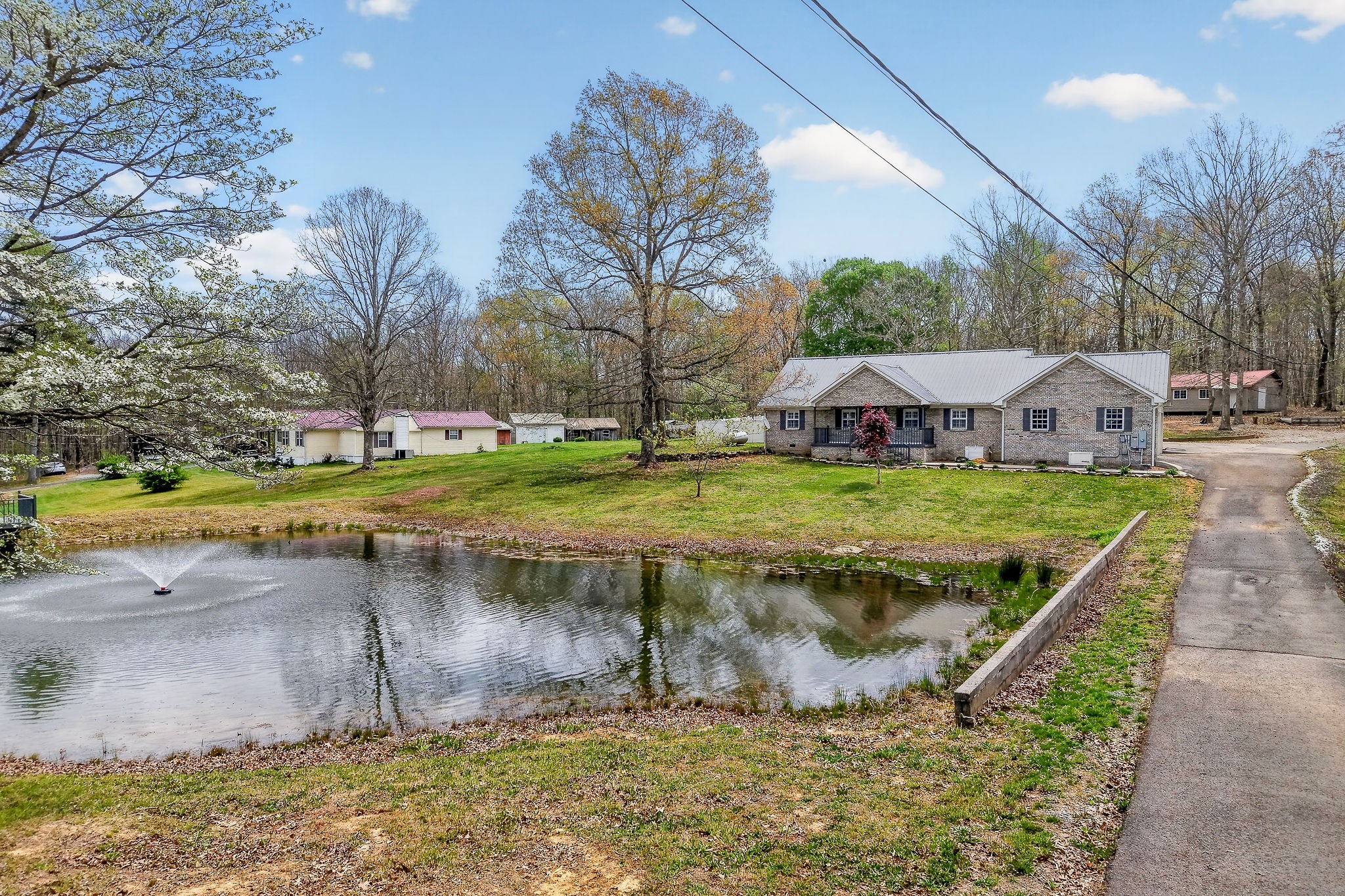 152 Black Mountain Road, E Dunlap TN 37327