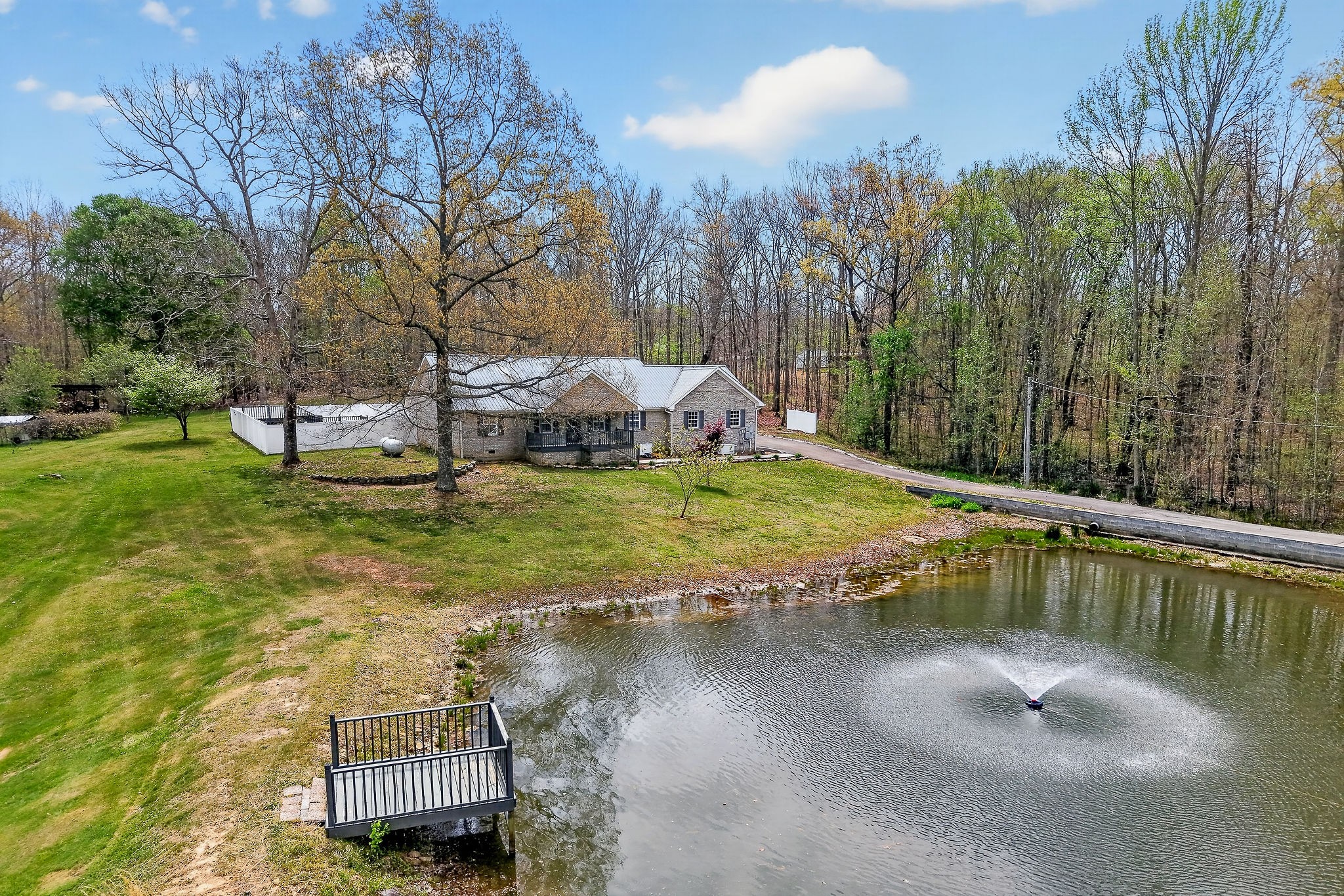 152 Black Mountain Road, E Dunlap TN 37327