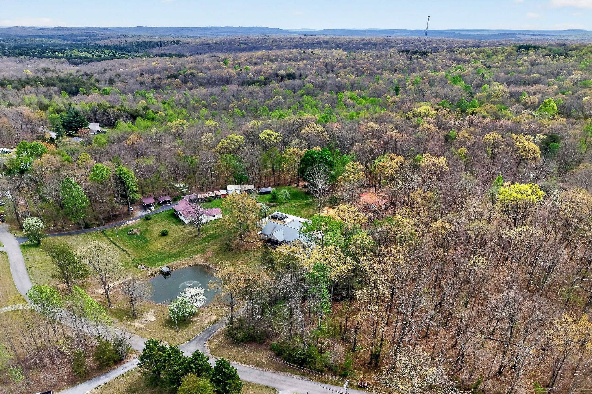 152 Black Mountain Road, E Dunlap TN 37327