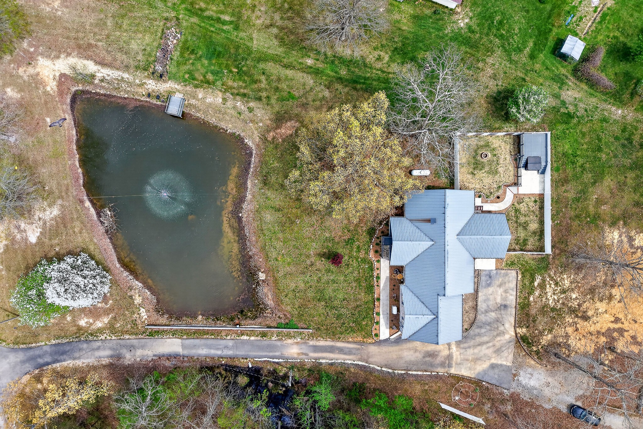 152 Black Mountain Road, E Dunlap TN 37327