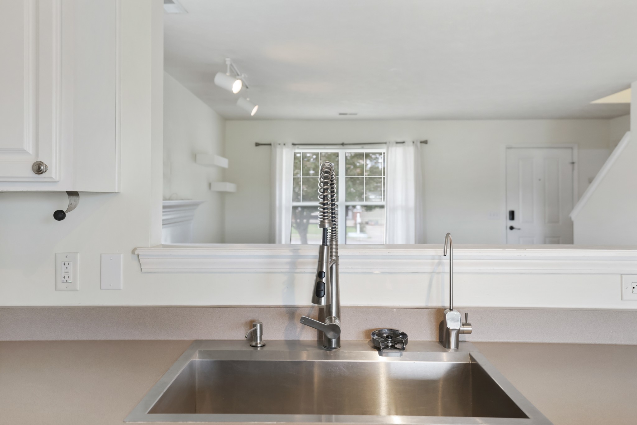 4444 Frost Street Nashville TN 37214