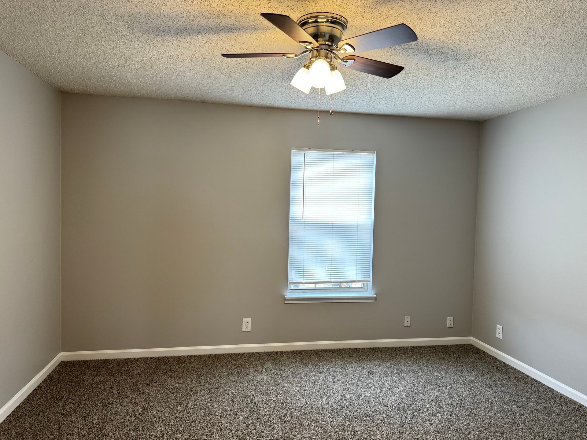 2453 W Wilson Road Clarksville TN 37043