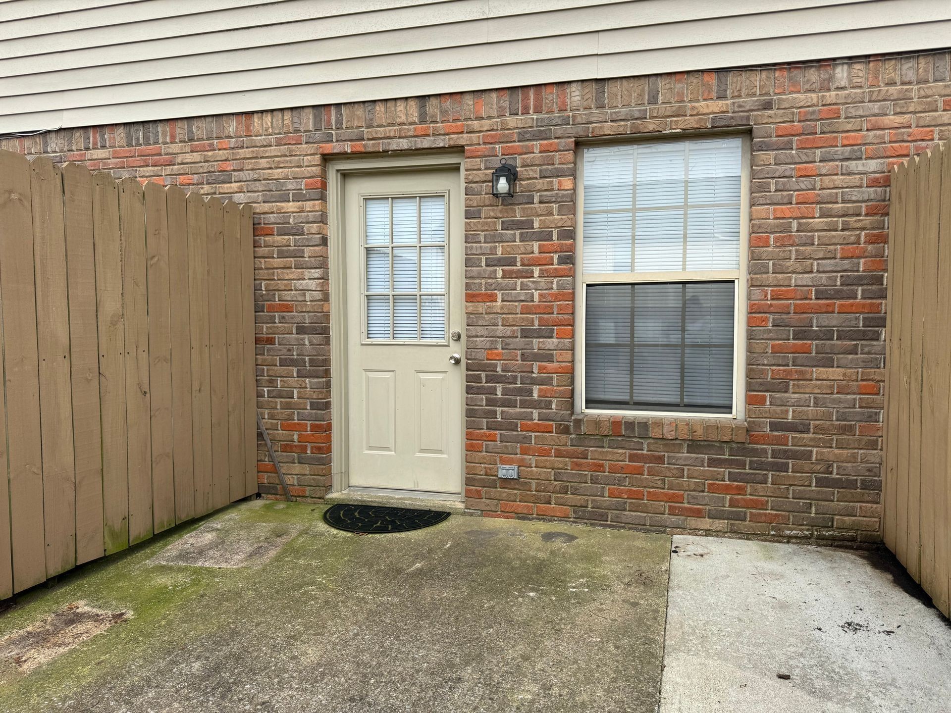 2453 W Wilson Road Clarksville TN 37043