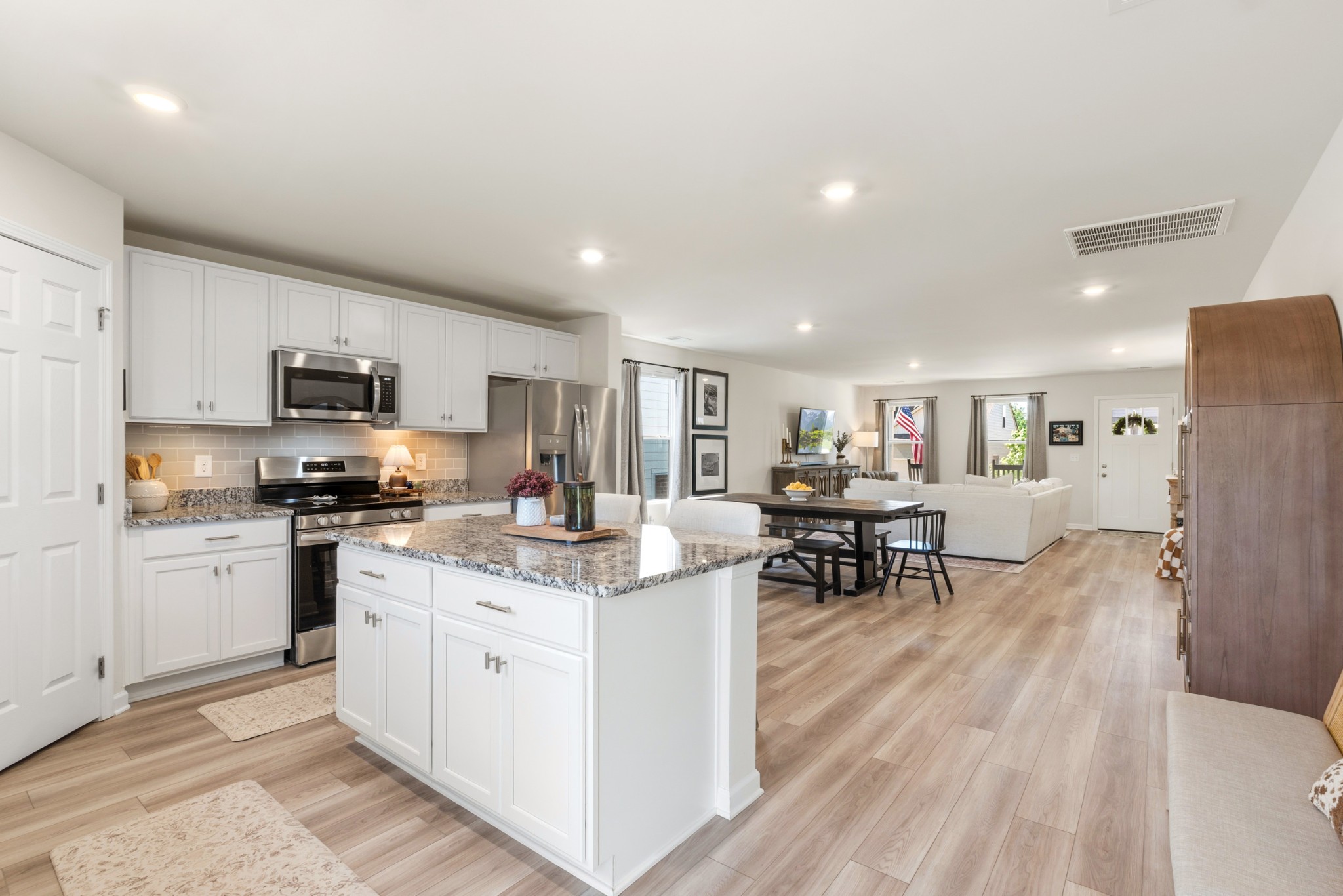 613 Cedar Brook Drive White House TN 37188
