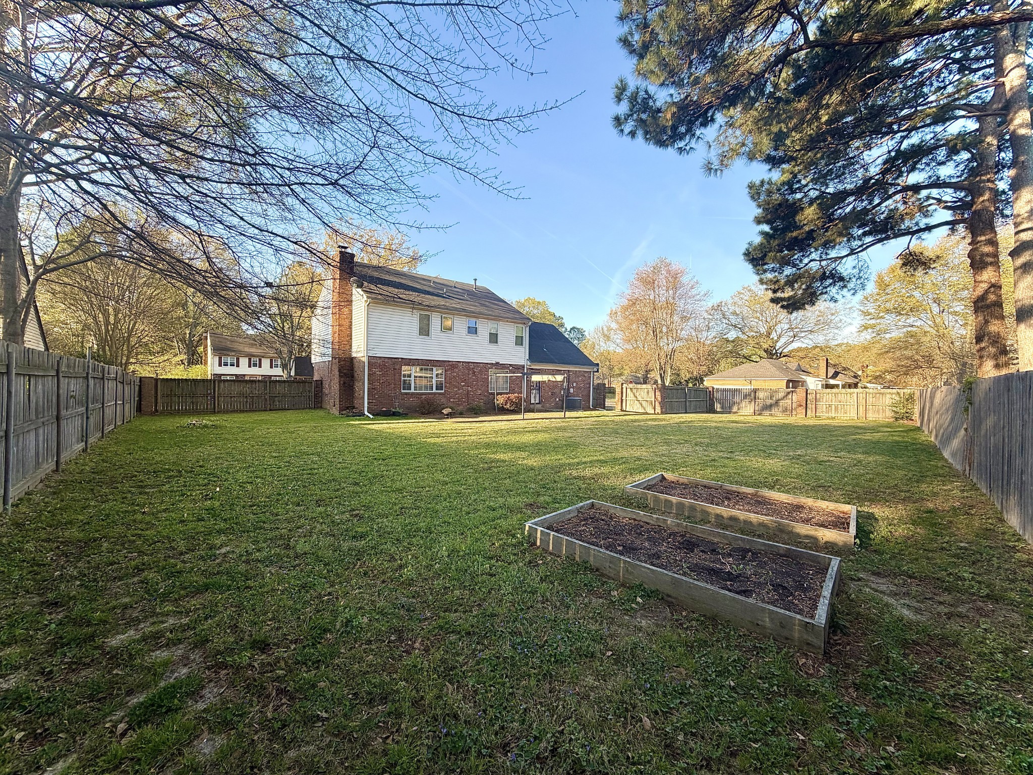 6092 Macinness Drive Memphis TN 38119