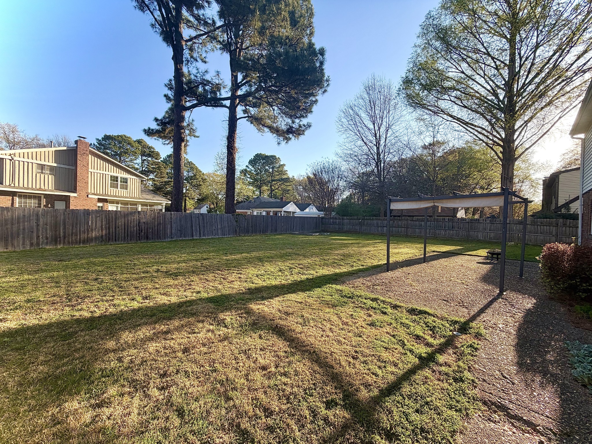 6092 Macinness Drive Memphis TN 38119