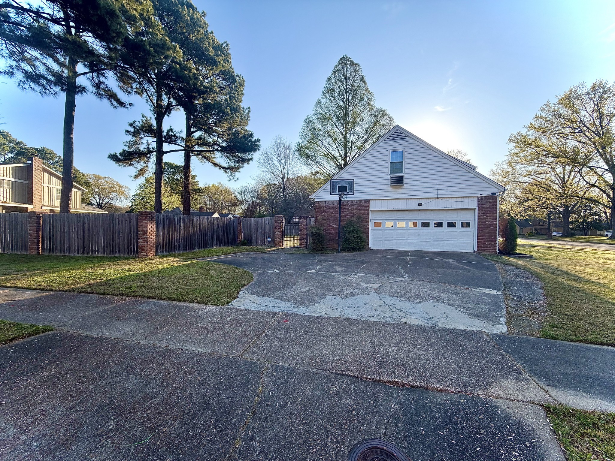 6092 Macinness Drive Memphis TN 38119