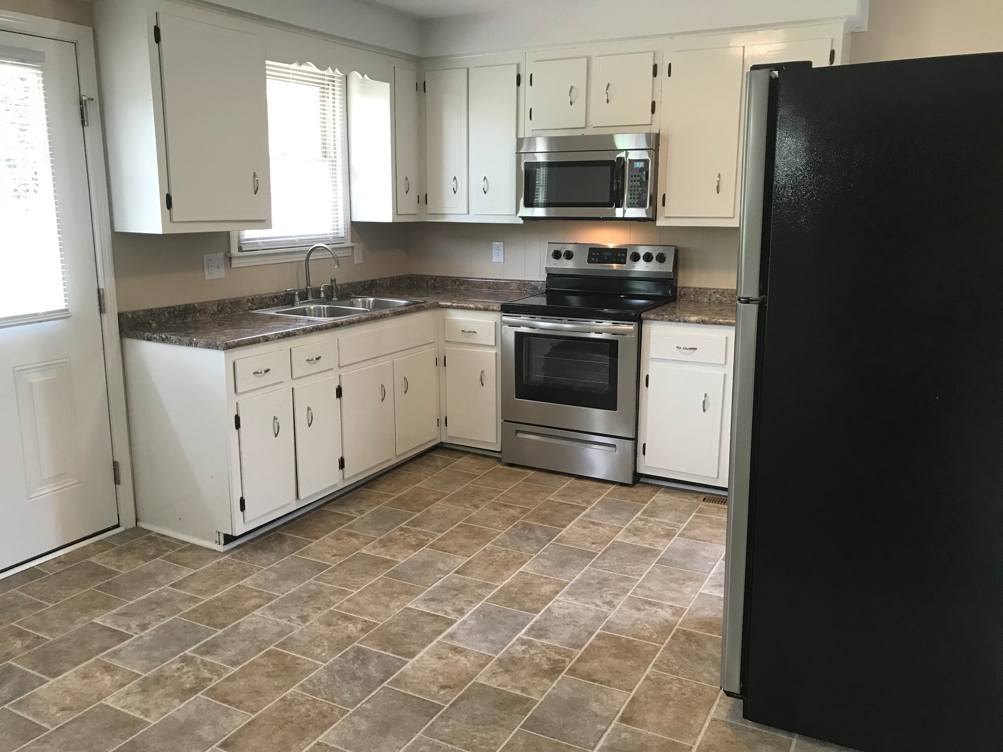 808 Bedford Drive Clarksville TN 37042