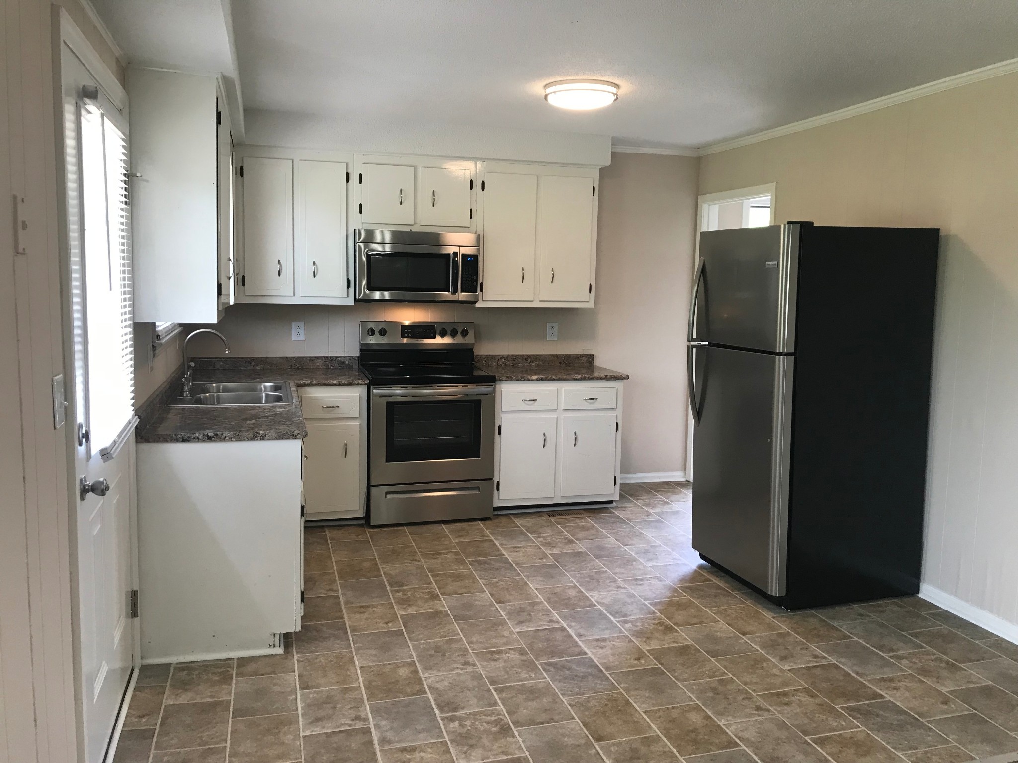 808 Bedford Drive Clarksville TN 37042
