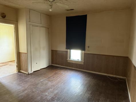 62 High St, E Mc Ewen TN 37101