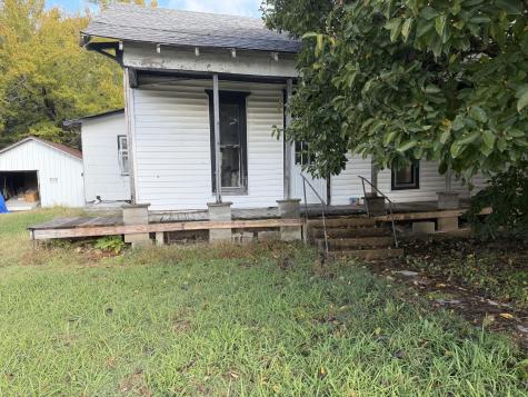 62 High St, E Mc Ewen TN 37101