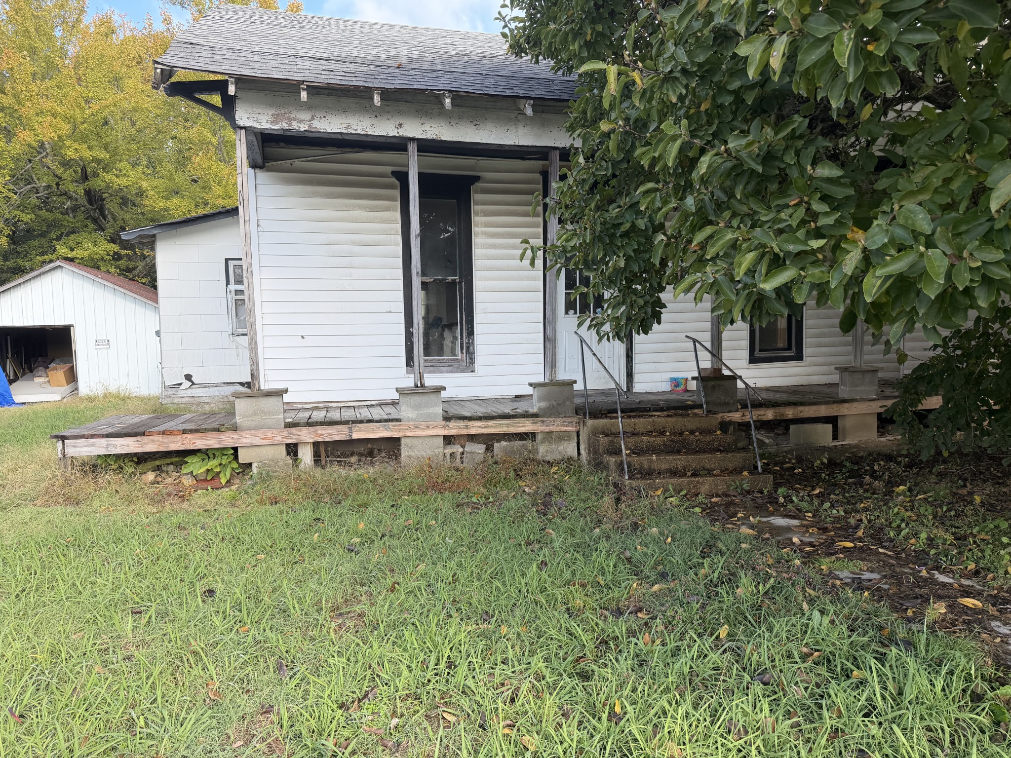 62 High St, E Mc Ewen TN 37101