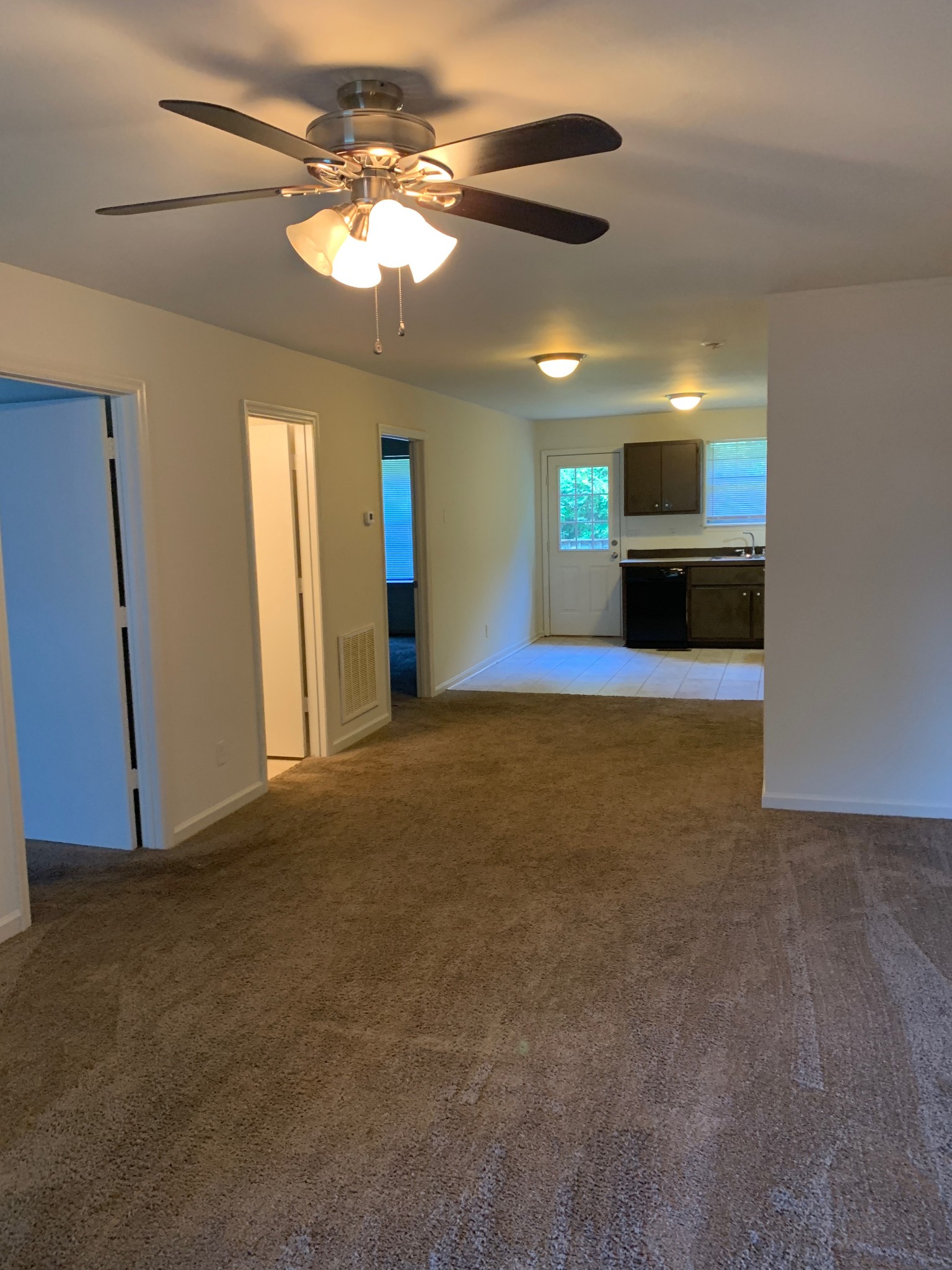 2033 Old Greenbrier Pike Greenbrier TN 37073