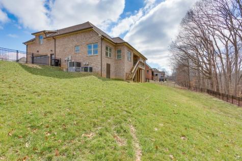 4114 Ironwood Drive Greenbrier TN 37073