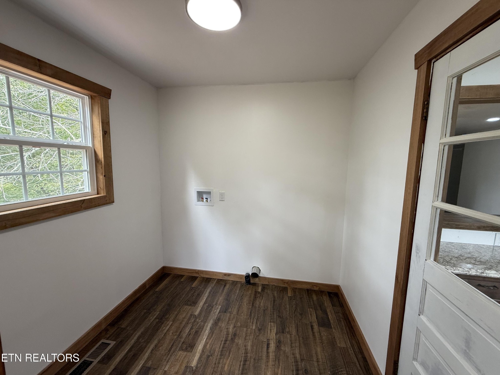 822 Allardt Highway Jamestown TN 38556
