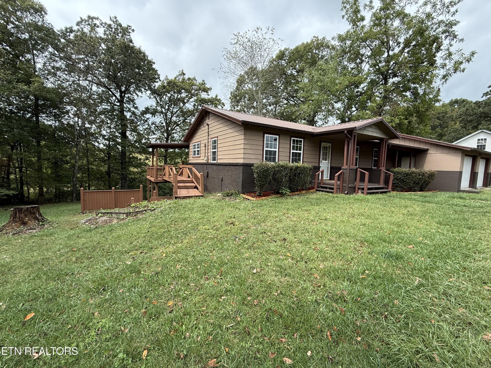 822 Allardt Highway Jamestown TN 38556