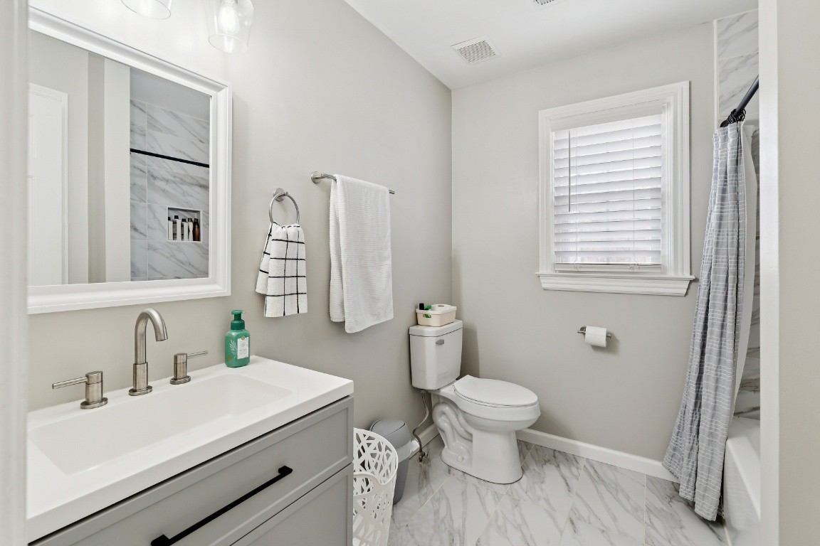 909 Deer Pointe Court Nashville TN 37221
