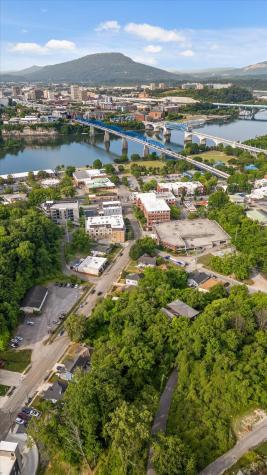 324328 Tucker Street Chattanooga TN 37405