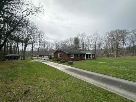 177 Plain View Lake Dr, N Tracy City TN 37387