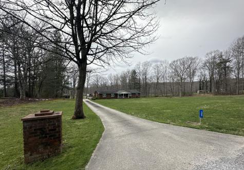177 Plain View Lake Dr, N Tracy City TN 37387