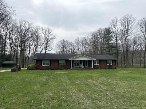 177 Plain View Lake Dr, N Tracy City TN 37387