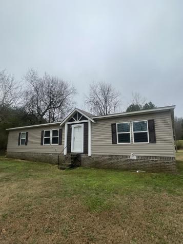 159 Robinson Hollow Road Waynesboro TN 38485