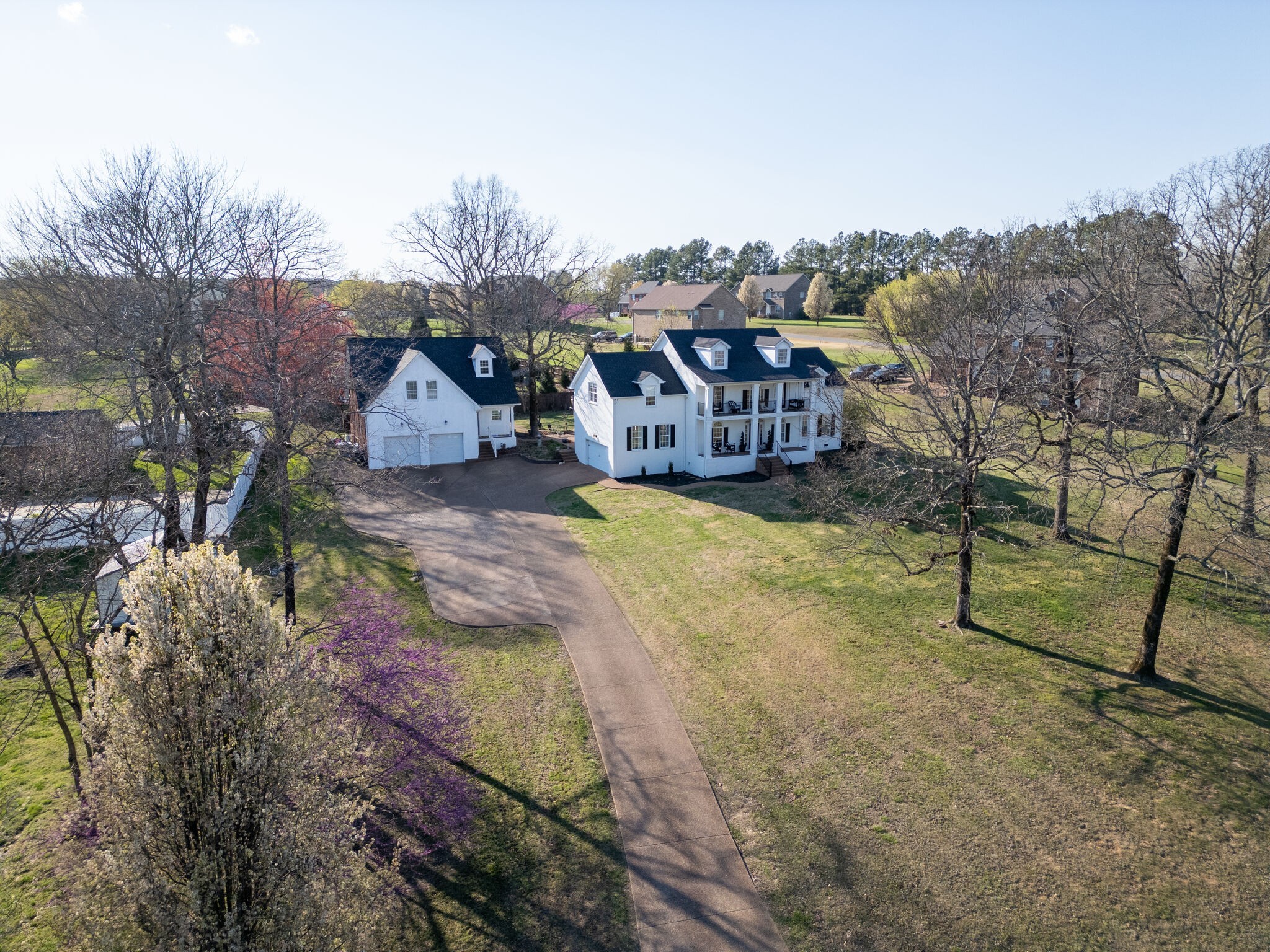 111 Meadowood Loop Burns TN 37029
