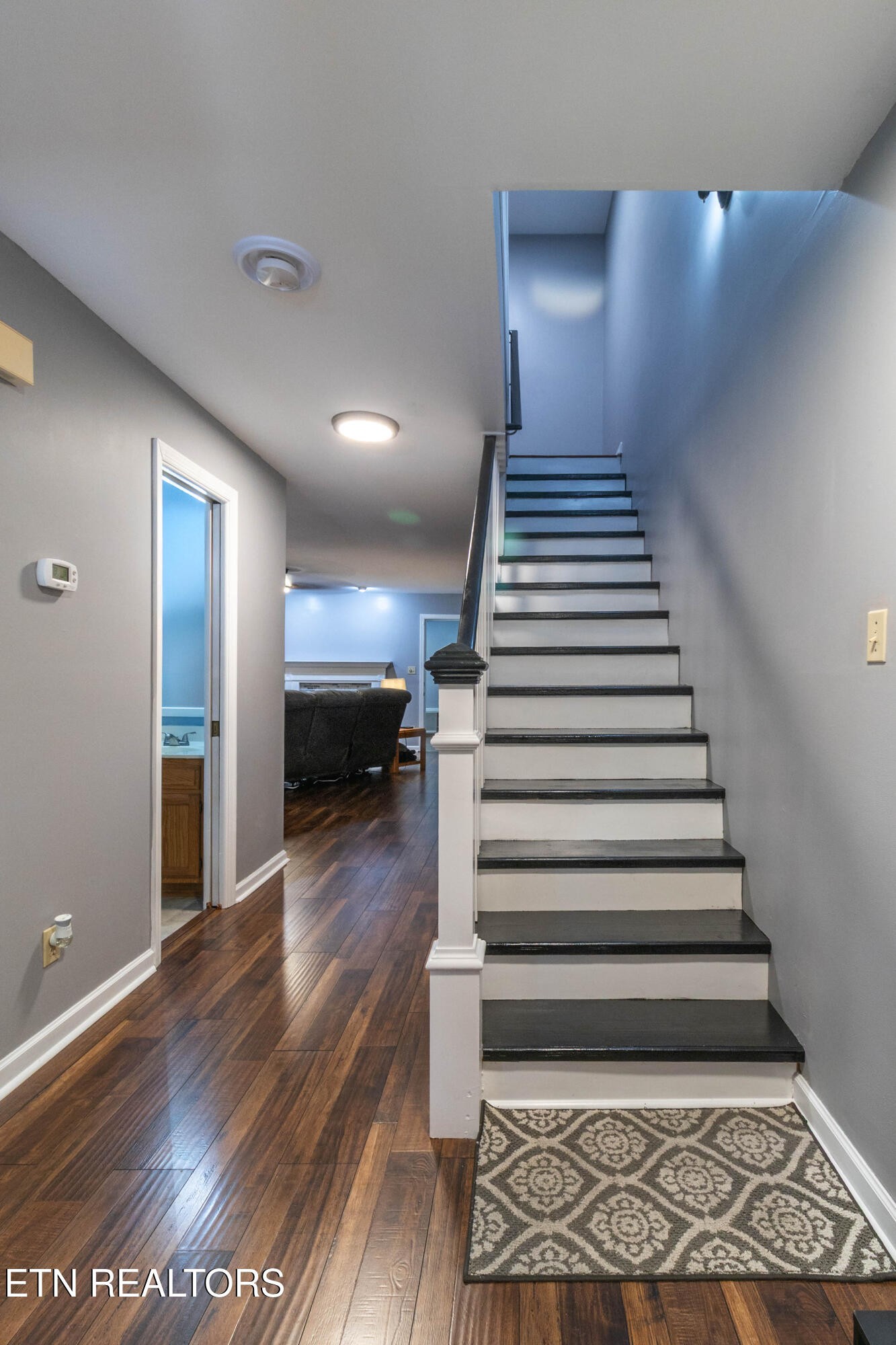 10468 Laura Lee Lane Knoxville TN 37922