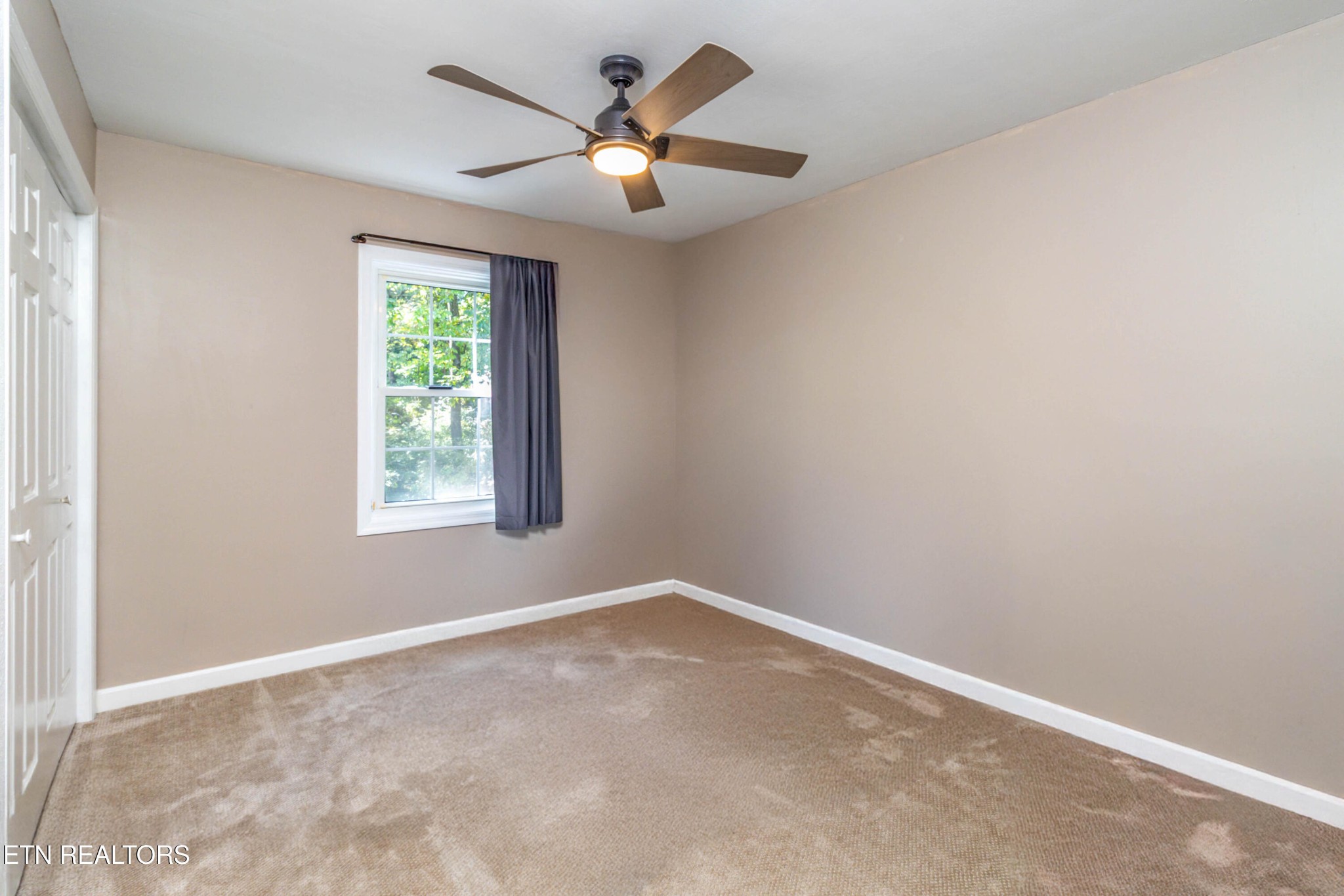 10468 Laura Lee Lane Knoxville TN 37922