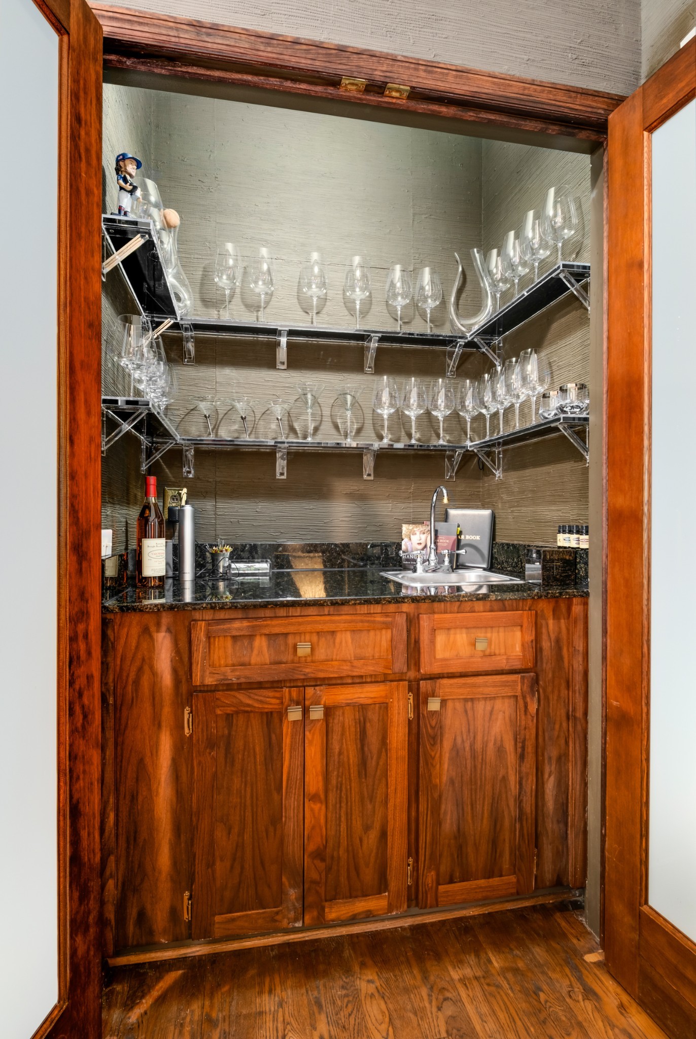 140 Brook Hollow Road Nashville TN 37205